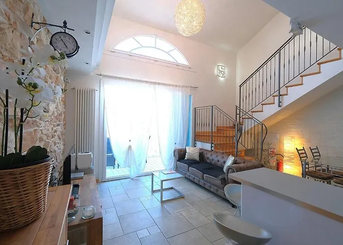 Duplex 3 2 Bagni Piazza Drago 利多迪迪耶索洛