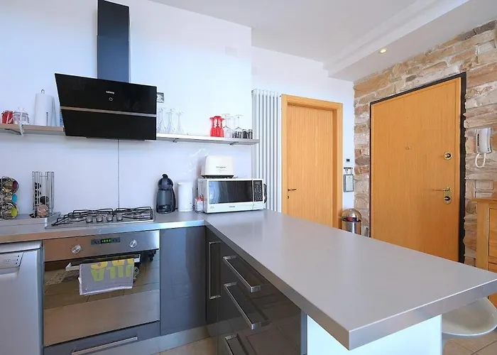 Duplex 3 2 Bagni Piazza Drago * 利多迪迪耶索洛