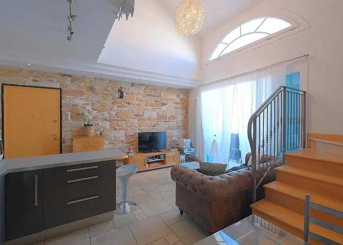 公寓 Duplex 3 2 Bagni Piazza Drago 利多迪迪耶索洛