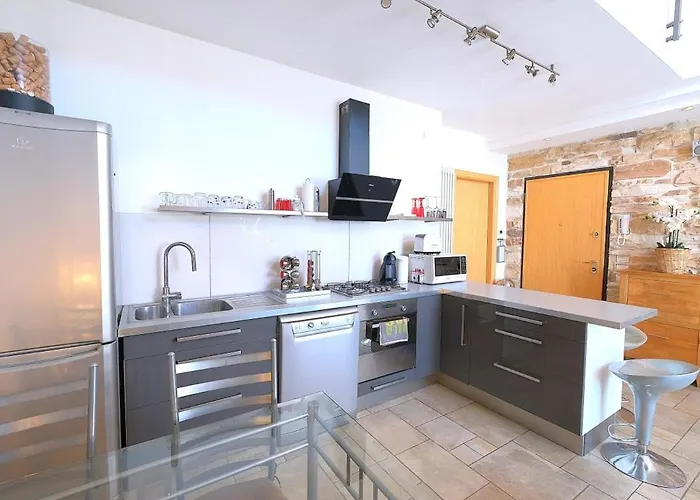 Duplex 3 2 Bagni Piazza Drago * 利多迪迪耶索洛