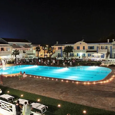 Duplex 3 2 Bagni Piazza Drago Apartmán *